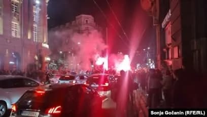 Vuçiq humbi, nisin festimet në shtabin e Listës së Studentëve dhe në qendër të Beogradit
