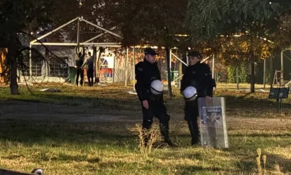 Lëvizja studentore në Serbi u bën thirrje qytetarëve atje t’i shmangin pikat me prani të shtuar të policisë