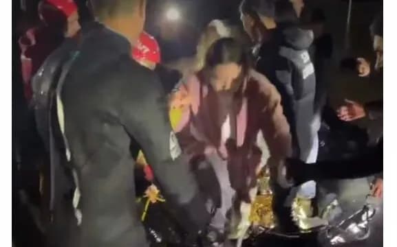 Dalin pamjet e evakuimit, ja si u shpëtua aktorja nga përmbytjet në Stamboll