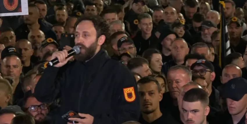 “Kjo masë s’e pranon lojën e Albin Kurtit”, flet Çlirim Haziri