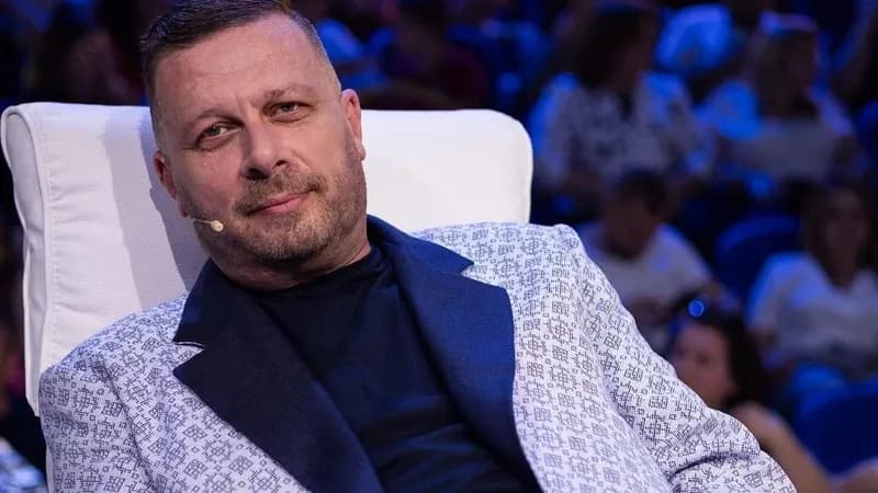 Policia i shkon në shtëpi Adi Hilës, reagon kompozitori: Jam i tronditur, më kanë hakuar