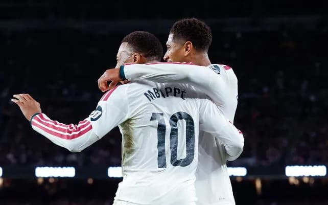 Mbyllet klasikja, Mbappe hero i Real Madridit / Mourinho tregon pse është “Special One”