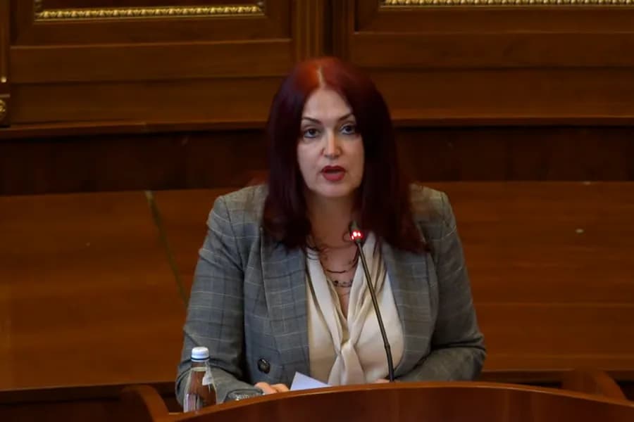“Nuk po e prekim drejtësinë”, Hoxha shpjegon nismën për ndryshimin e Ligjit për Specialen