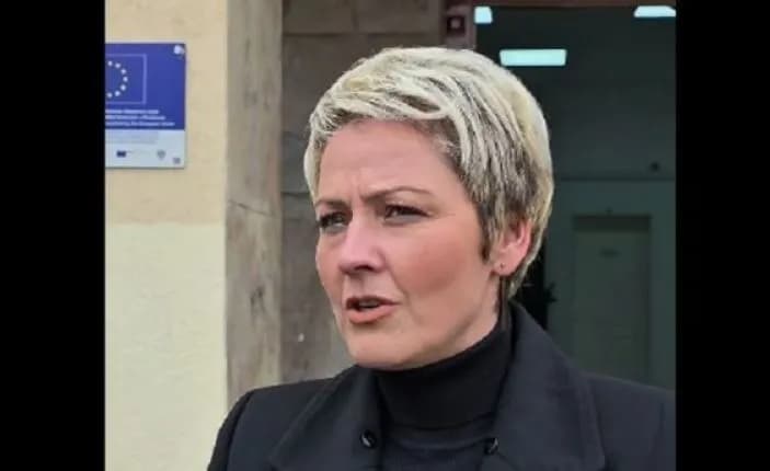Sinani me thirrje për qytetarët: Dilni sot votoni, është ditë jetike për shqiptarët e Luginës