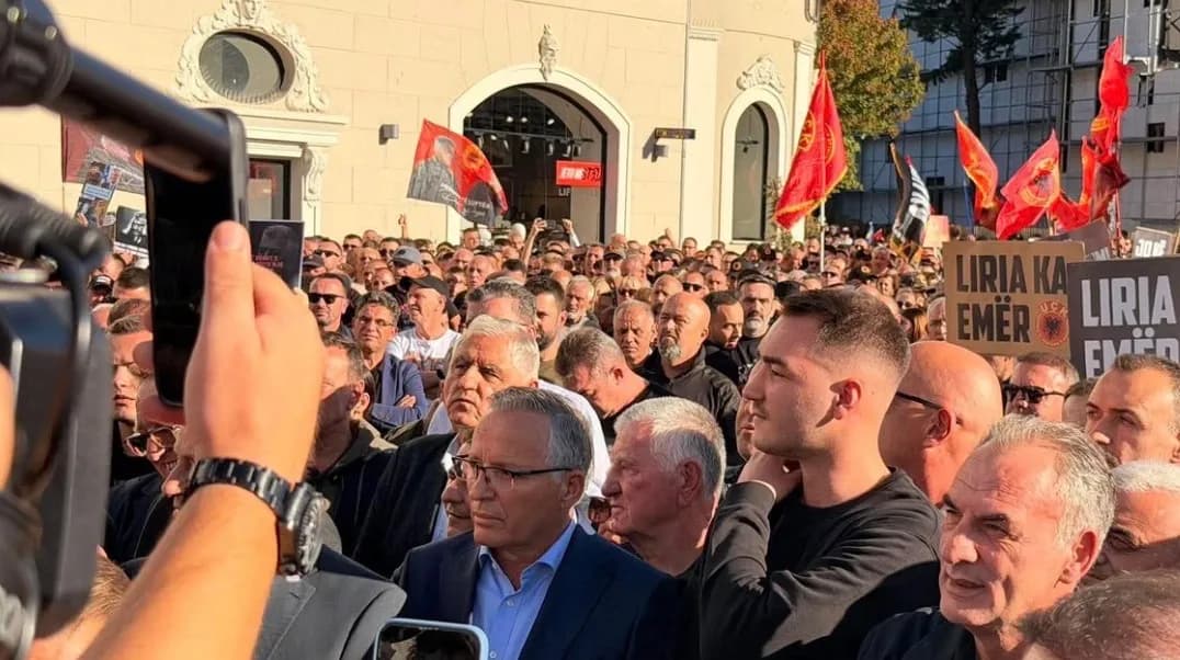 “JO NË EMRIN TIM” vazhdon protestën sonte, dita e 17-të kundër aktgjykimit të Speciales