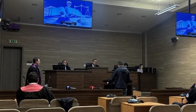 I dëmtuari thotë se i dërgoi Shehollit rreth 200 mijë euro pas shantazhit për publikimin e një videoje