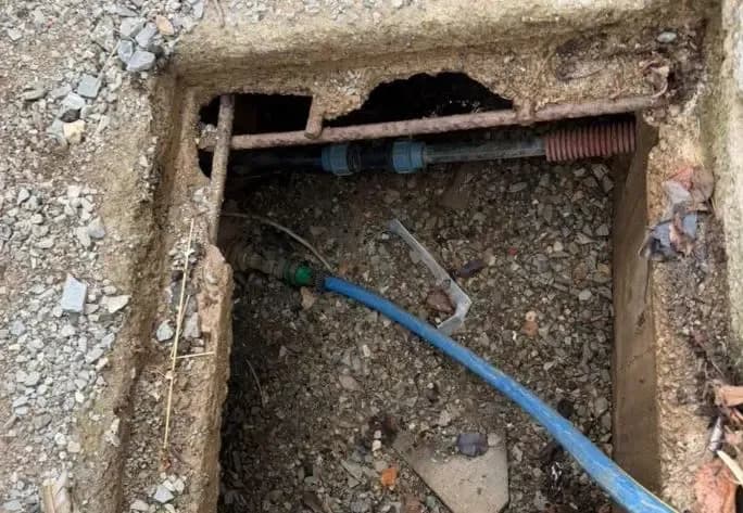 11 lidhje të paautorizuara në rrjetin e ujësjellësit në Prizren, Suharekë e Malishevë