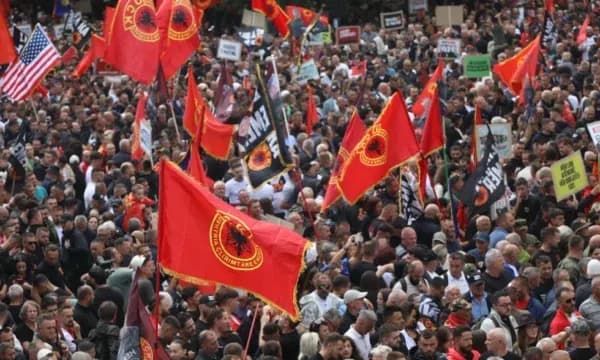 Associated Press për protestën e djeshme kundër Speciales: Më e madhja mbarëkombëtare deri më tani