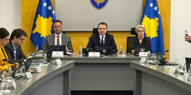 Qeveria mban sot mbledhje, ky është rendi i ditës