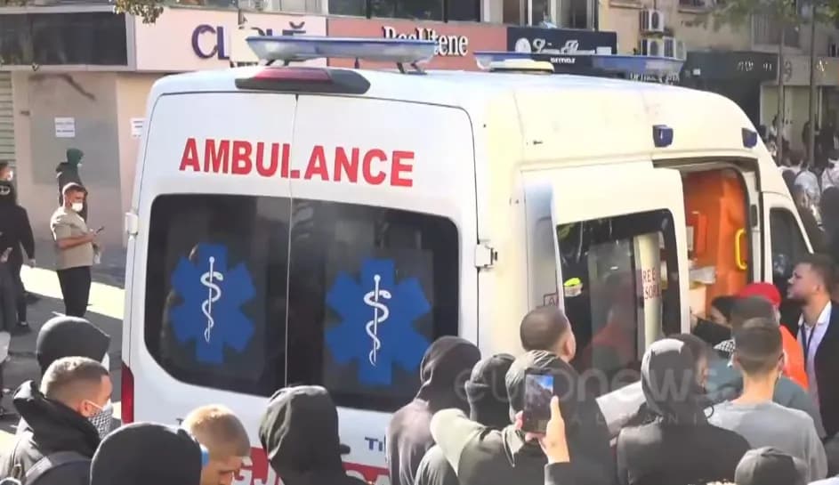 Qytetarë e policë të lënduar, Ministria e Shëndetësisë njofton bilancin nga protesta në Tiranë
