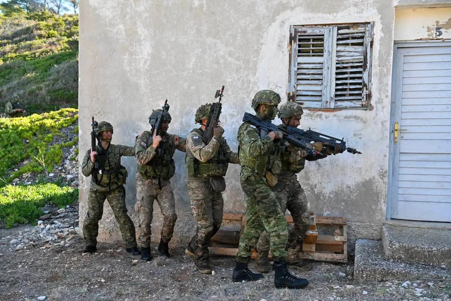 FSK stërvitet së bashku me ushtarët e Kroacisë, Sllovenisë, Shqipërisë, Maqedonisë së Veriut dhe Malit të Zi