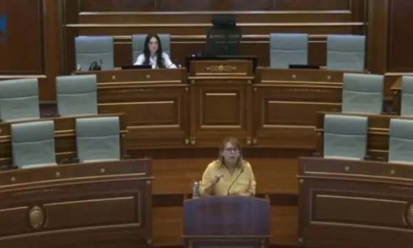 38 vatra zjarri për 24 orë në Shqipëri