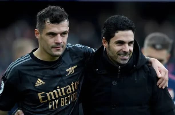 Arteta: Xhaka më bëri trajner më të mirë