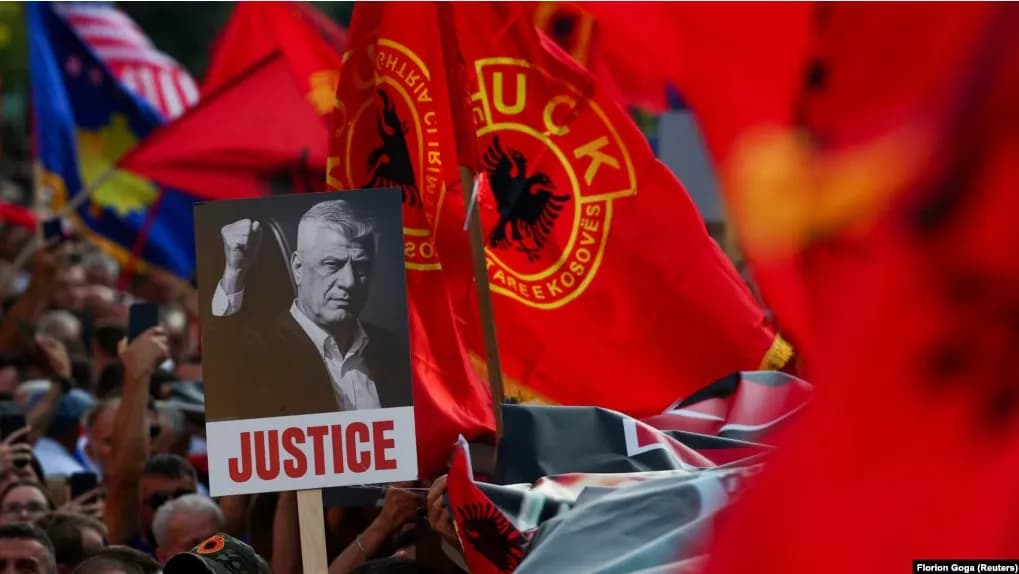 Dy rrëfime, një vendim: Si do të mbahet mend UÇK-ja?