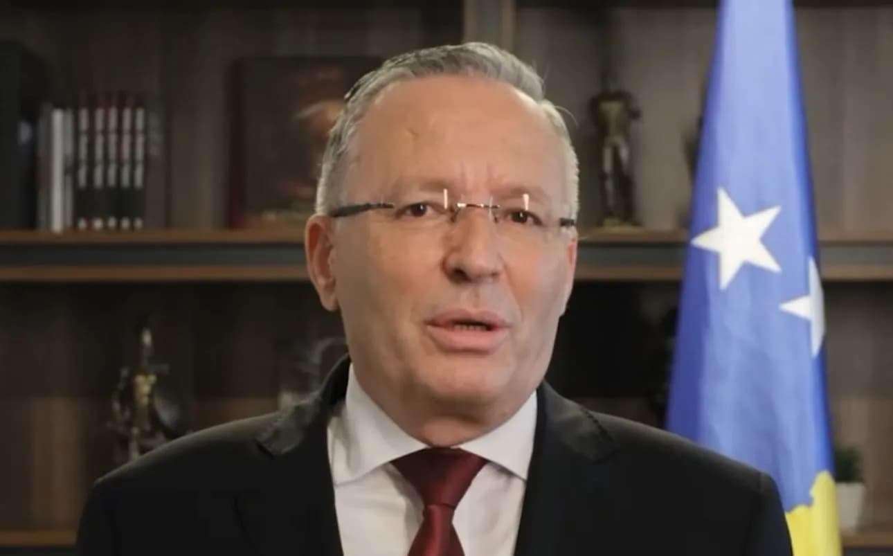 Bedri Hamza u bën thirrje qytetarëve: Dilni dhe votoni për stabilitetin, bashkimin dhe të ardhmen e Kosovës