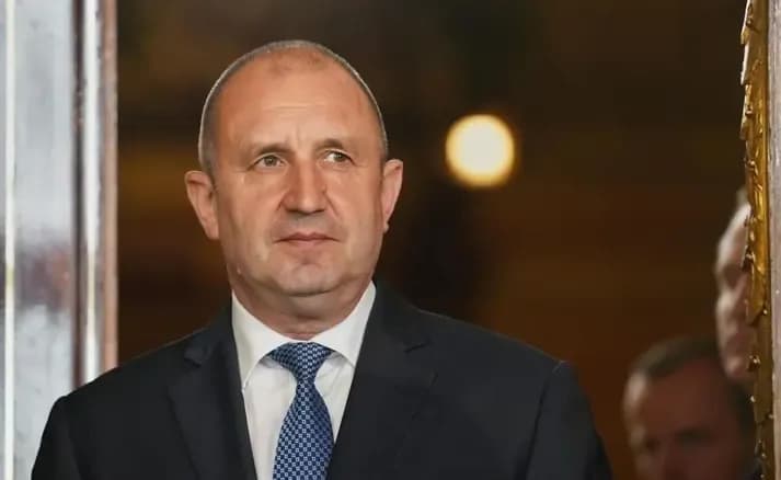Jep dorëheqje presidenti i Bullgarisë, Rumen Radev