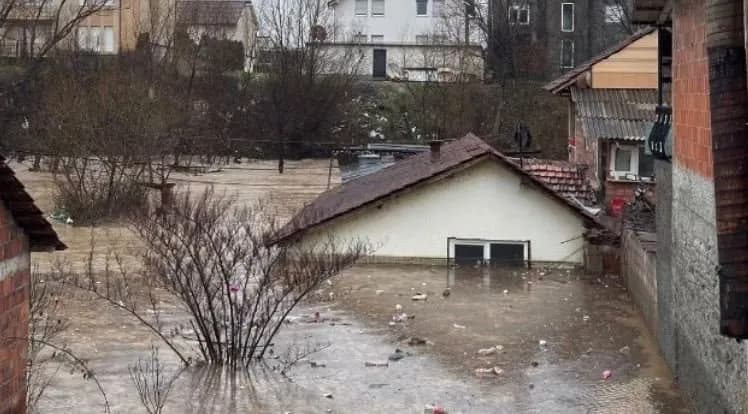 Vërshimet, Komuna e Gjakovës del me njoftim