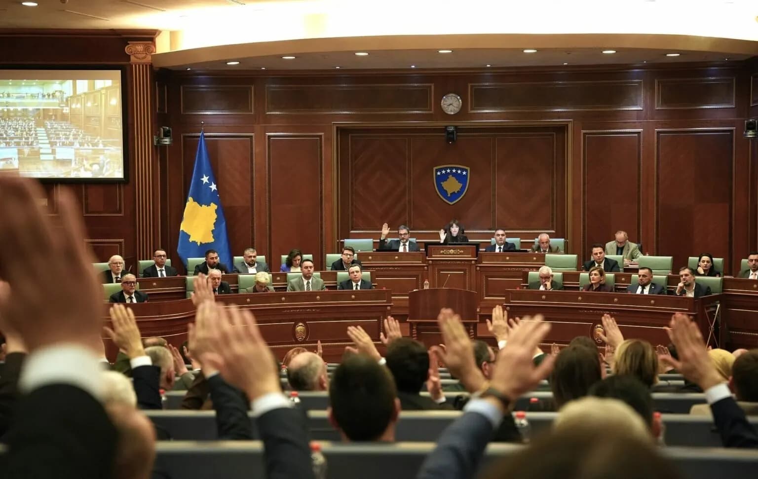 Kuvendi sot vazhdon seancën për buxhetin 2026