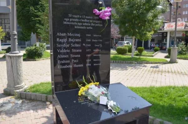 27 vjet nga masakra në tregun e Mitrovicës