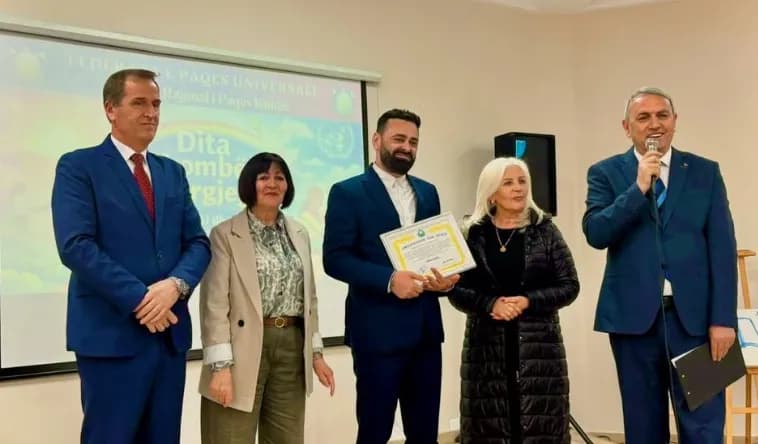 Asim Gashi merr titullin “Ambasador i Paqes”