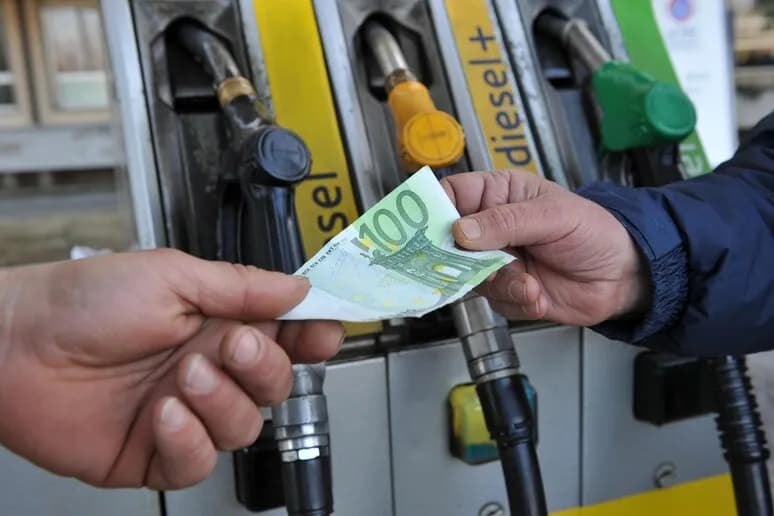 Bie çmimi i naftës në Kosovë