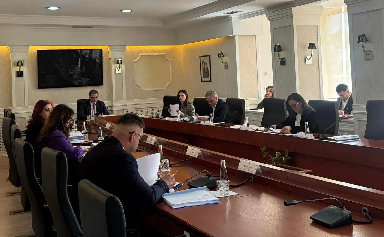 Nis mbledhja e Kryesisë, ky është rendi i ditës
