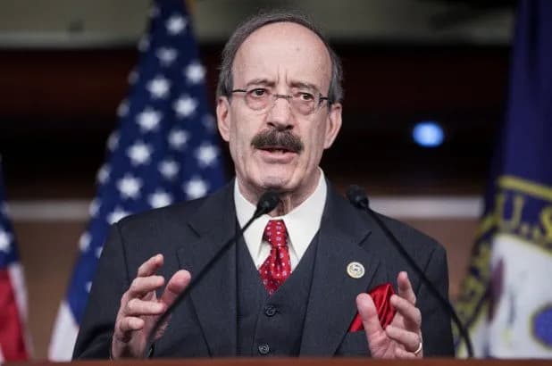 Vdes miku i madh i Kosovës, Eliot Engel