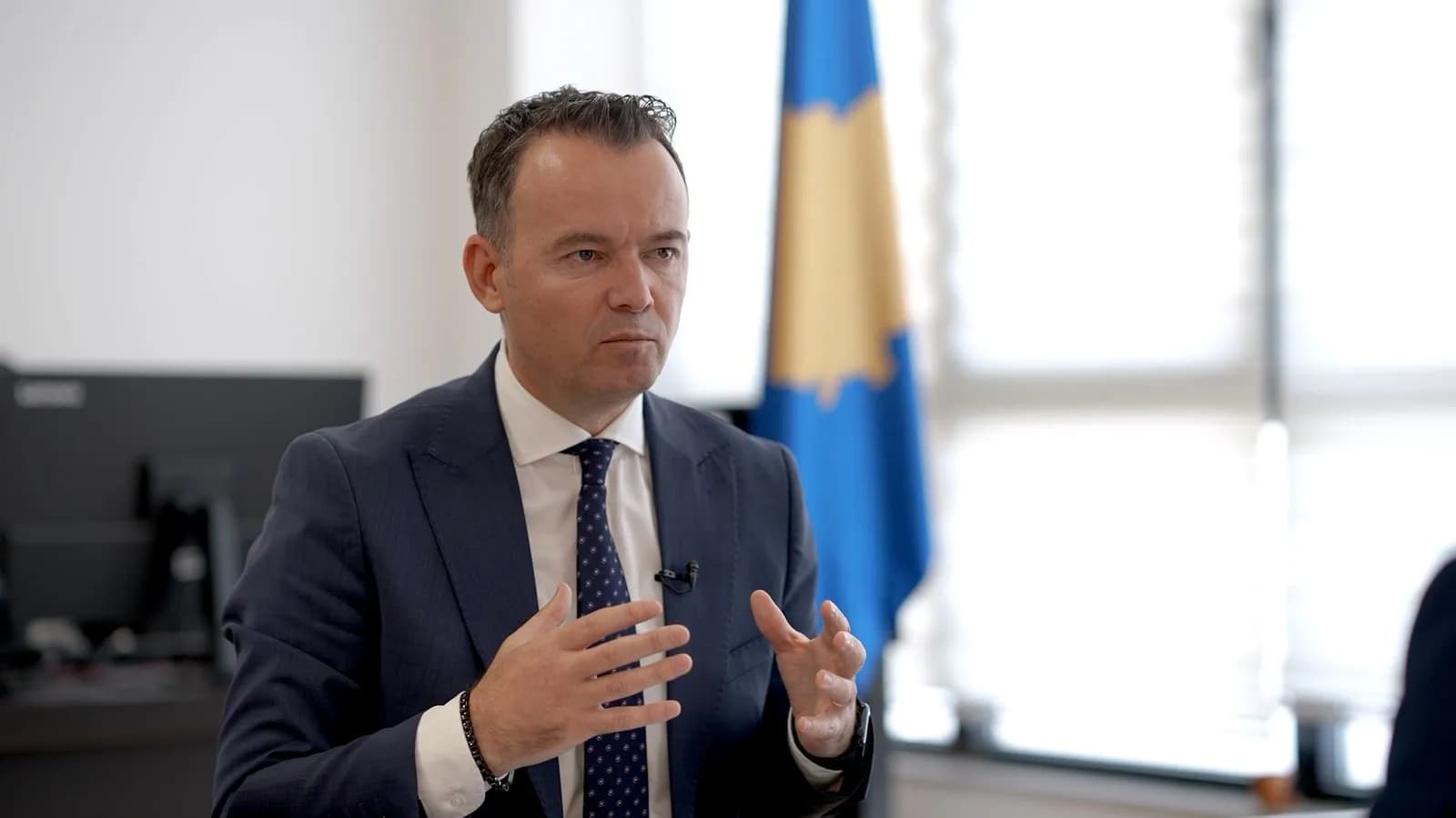 A po shkon “GUXO” drejt shuarjes, flet Peci
