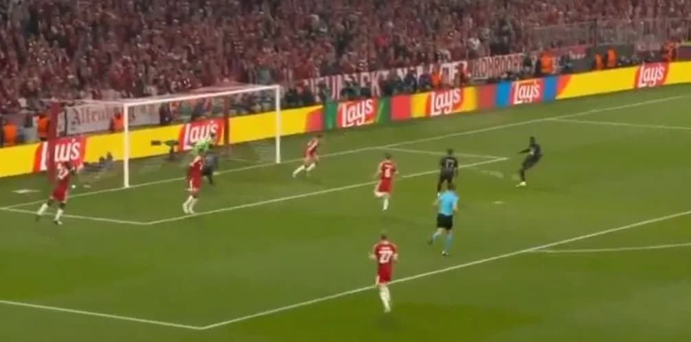 GOOOOOL! Dembele “hesht” stadiumin e Bayernit
