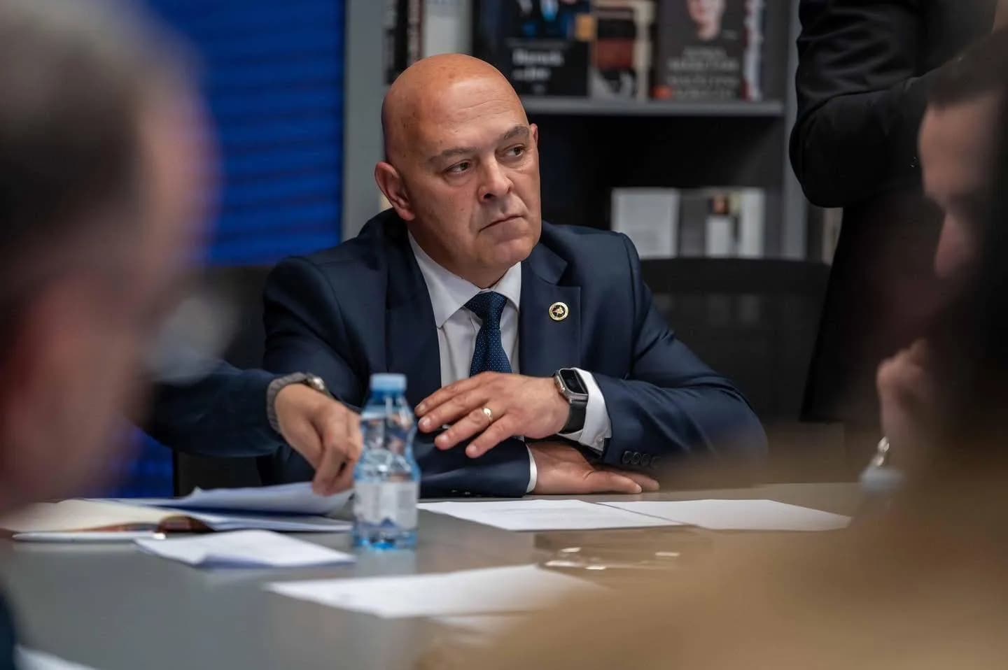 Kush është Ardian Gjini, kryetari i ri i AAK-së?