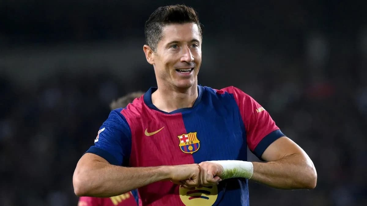 Zyrtare: Lewandowski largohet nga Barcelona