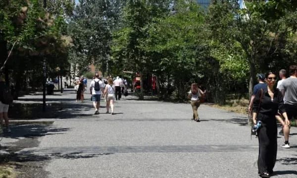 Vala e të nxehtit kaplon edhe Shqipërinë