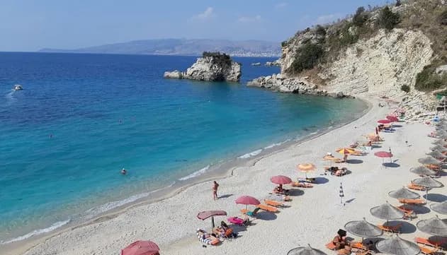 Shqipëria pritet të përjetojë temperatura deri në 40 gradë