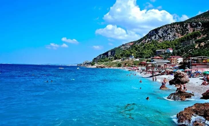 Tragjike: 49-vjeçari humb jetën në detin e Shqipërisë