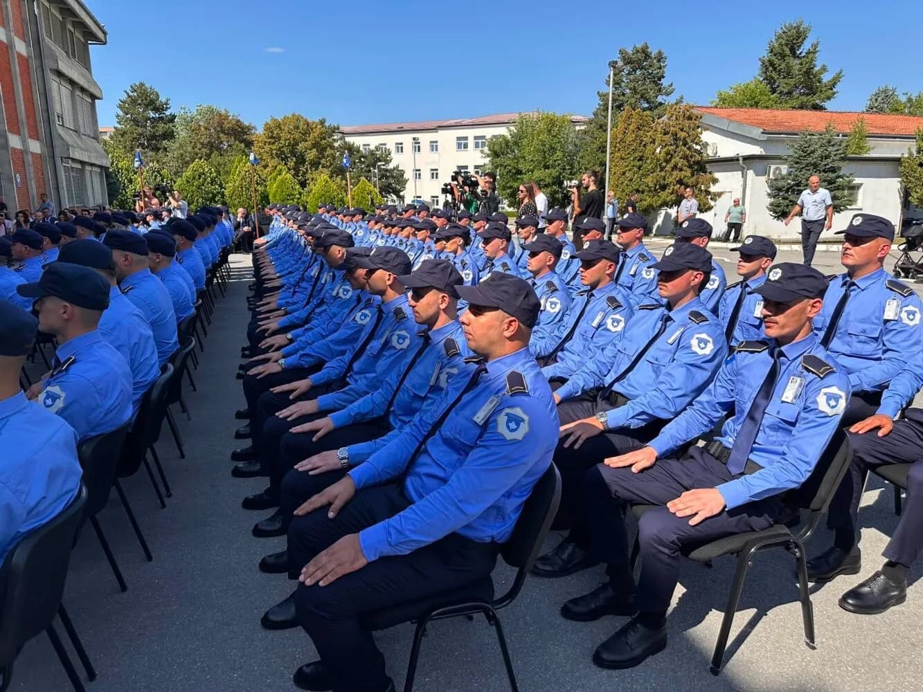 100 kadetë bëhen pjesë e SHKK-së, Dibrani: Siguria dhe dinjiteti njerëzor ecin bashkë