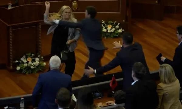 Time Kadriaj, vezët, Kurti dhe Kuvendi edhe në Televizionin Shtetëror të Kinës