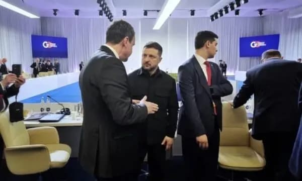 Kurti së paku dy herë e takoi Zelenskyn, një herë i çoi letër, kishte pritje edhe për njohje e raporte diplomatike