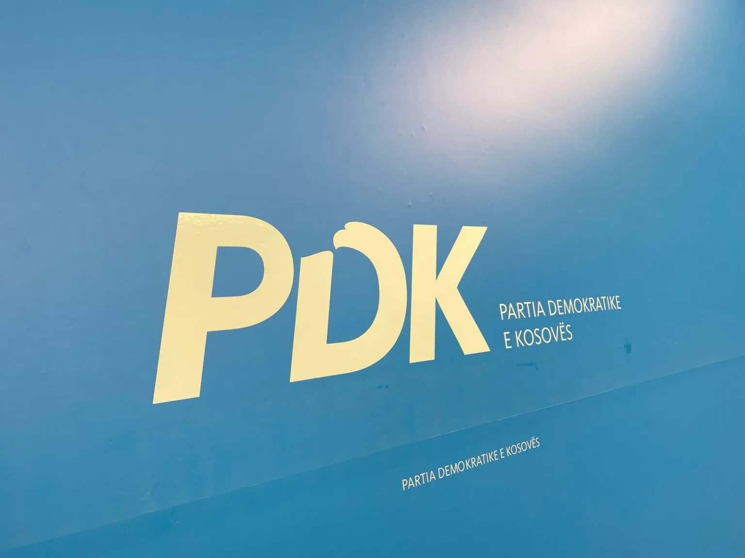 Rinia e PDK-së me aktivitet sot para Qeverisë