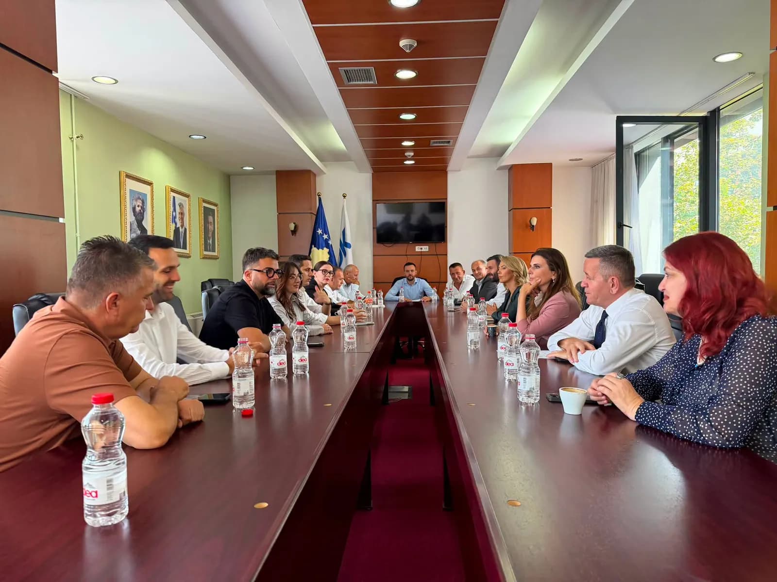 “Reflektoni – Hapeni Kuvendin!”, PDK kërkon vazhdimin e seancës konstituive