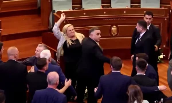 Pas raportimit, Reuters ndan edhe pamjet nga momenti kur Time Kadrijaj e gjuajti Kurtin me ve