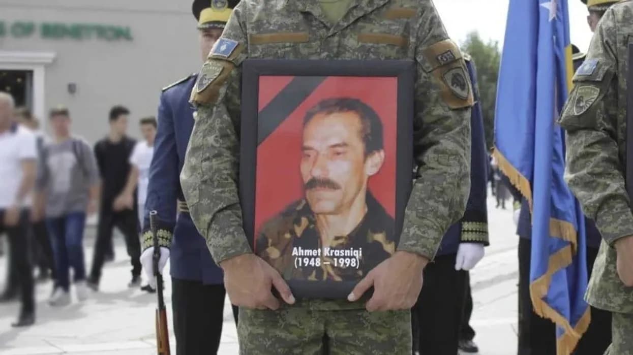 Sot bëhen 28 vite që prej vrasjes së kolonelit Ahmet Krasniqi