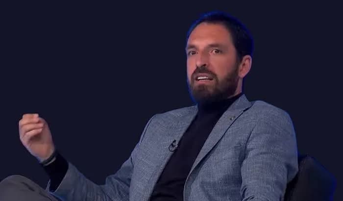 “Nga Republikë në Monarki”, Shala: Synimi final i Kurtit është me suprimu arkitekturën e shtetit