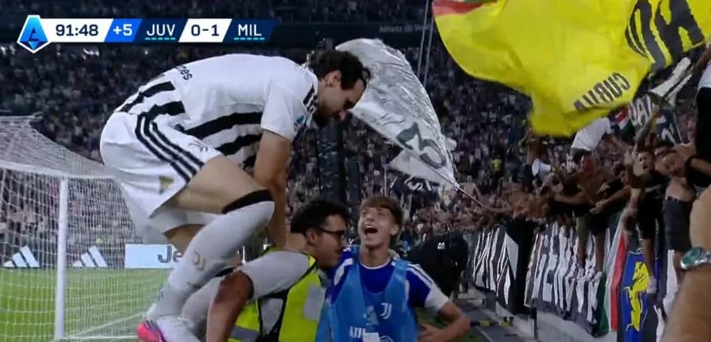 Gol në fund, Gatti ia siguron një pikë Juventusit ndaj Milanit