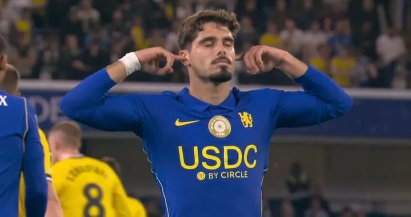Ishin duke humbur, Chelsea rikthen rezultatin dhe fiton thellë ndaj Leedsit