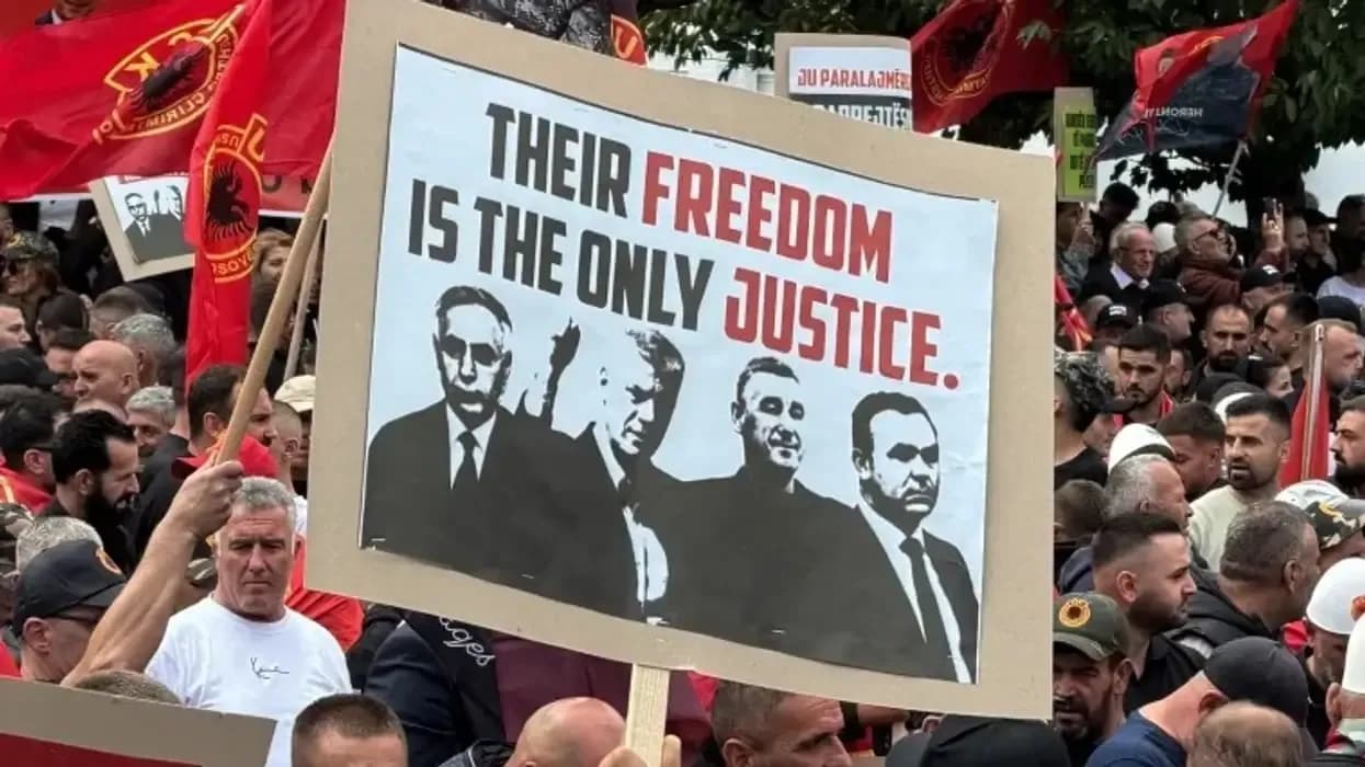 PDK dhe LDK përplasen në Istog për seancën në mbështetje të ish-krerëve të UÇK-së
