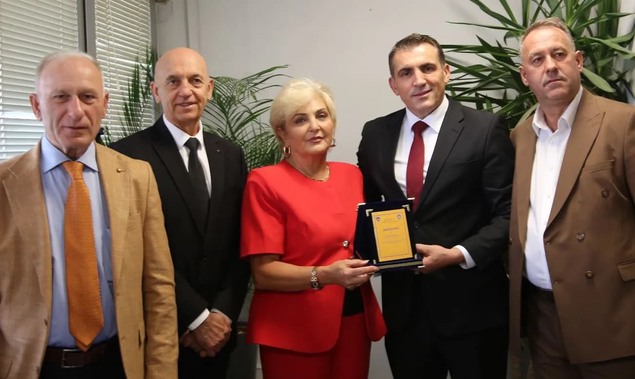 Pensionohet prokurorja Laura Pula