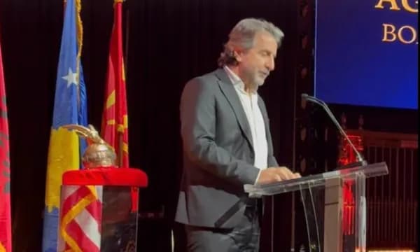 Rama nga New York: Historia e dëshmon se zëri ynë është dëgjuar fuqishëm kur shqiptarët në atdhe dhe në Amerikë kanë vepruar së bashku