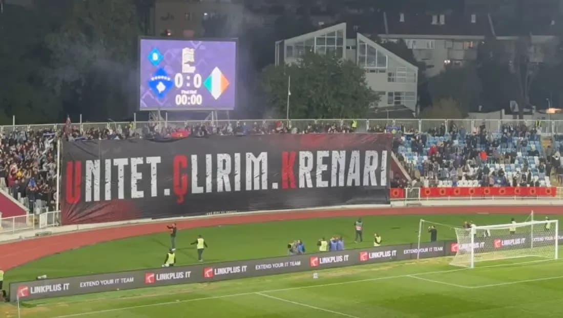 "Unitet, Çlirim, Krenari" - mesazh i fortë i "Dardanëve" në "Fadil Vokrri"