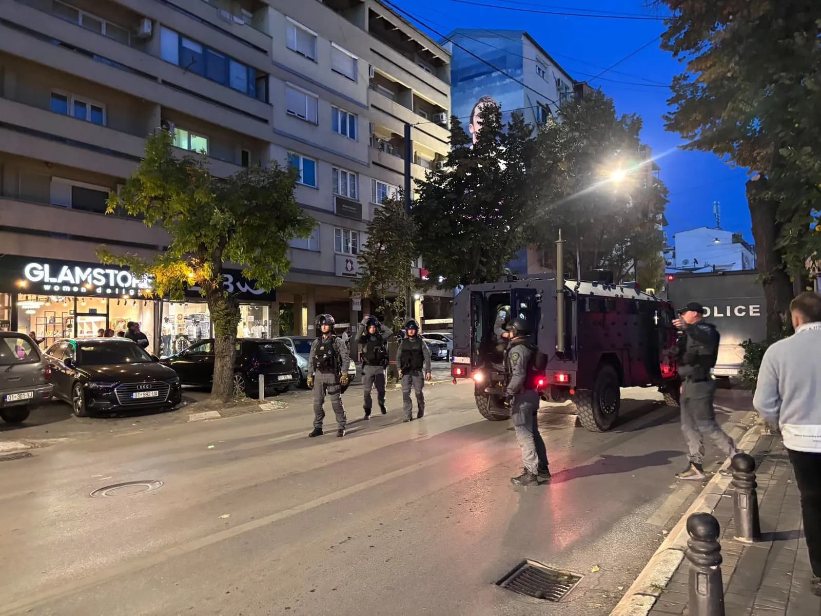Bllokohet rruga te “Qafa”, pranë Qeverisë dhe Kuvendit të Kosovës