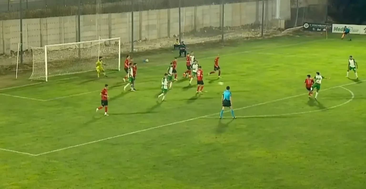 Drenica dhe Feronikeli ndajnë pikët në një derbi spektakolar, shënohen katër gola